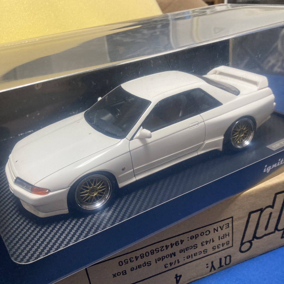 イグニッションモデル R32NISMO 白 1/18-