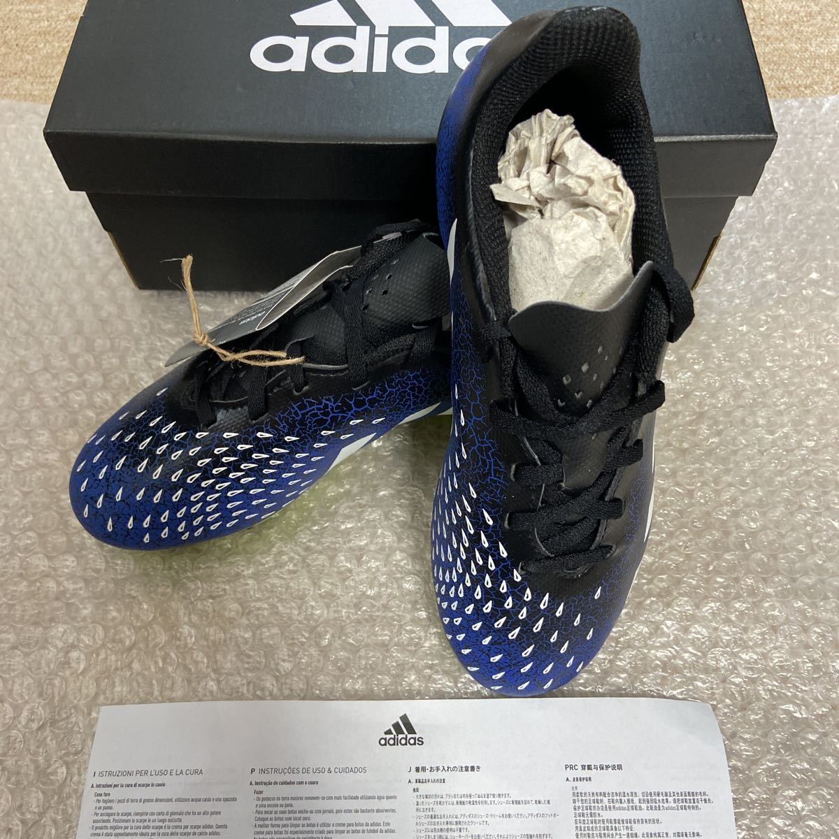 新品 adidas 21.5 サッカー スパイク トレシュー フットサル トレーニング FY0626 絶版 土 人工芝 対応 アディダス ナイキ ジュニア キッズ_画像2