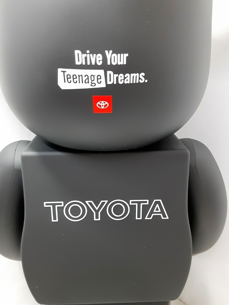 ☆程度良好☆ メディコムトイ BE@RBRICK ベアブリック 1000% トヨタ