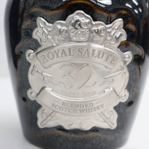 1円~ ROYAL SALUTE(ロイヤルサルート)32年 ユニオンオブザクラウン