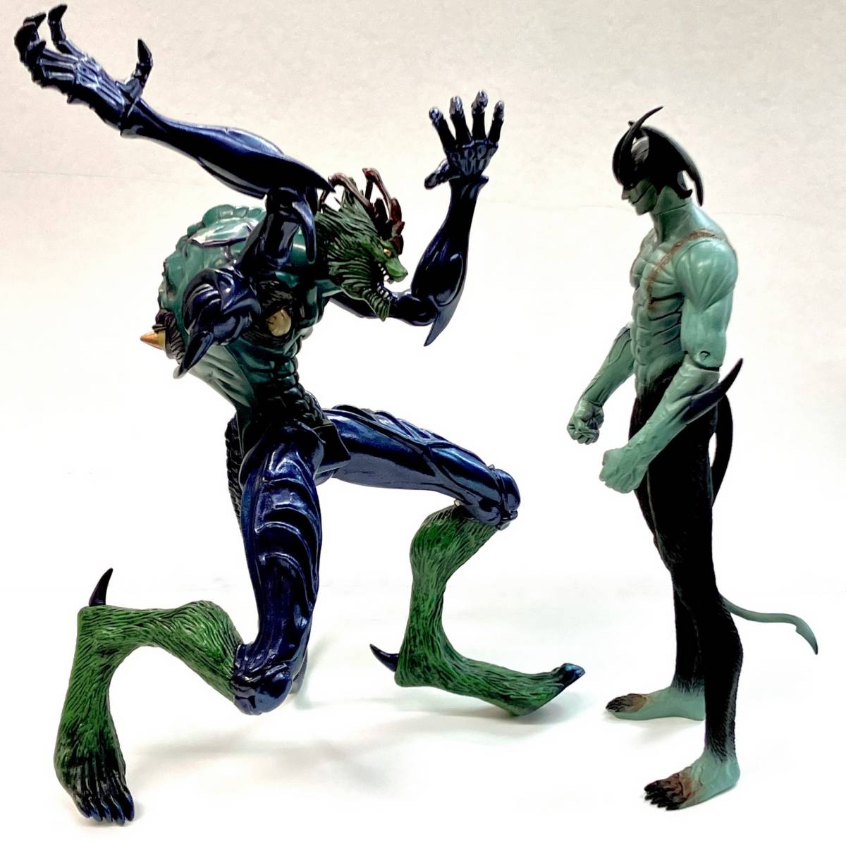  beautiful goods postage 520 jpy Devilman Future z model [ Devilman vs The n person ] figure approximately 23cm 2 body set prompt decision 