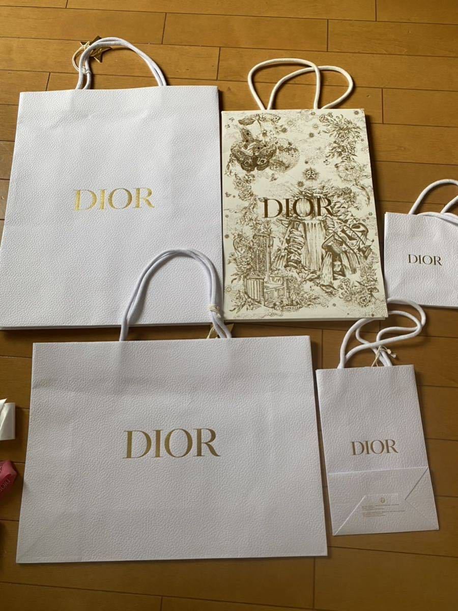 ディオール 手提げ袋 Dior 紙袋 ショップ袋 ショッパー　チャーム　リボン_画像2