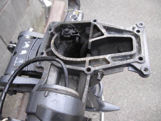 6930円 ヤマハ2馬力船外機4スト◎F2AMHS部品取り中古 6930円 ヤマハ2馬力船外機4スト◎F2AMHS部品取り中古
