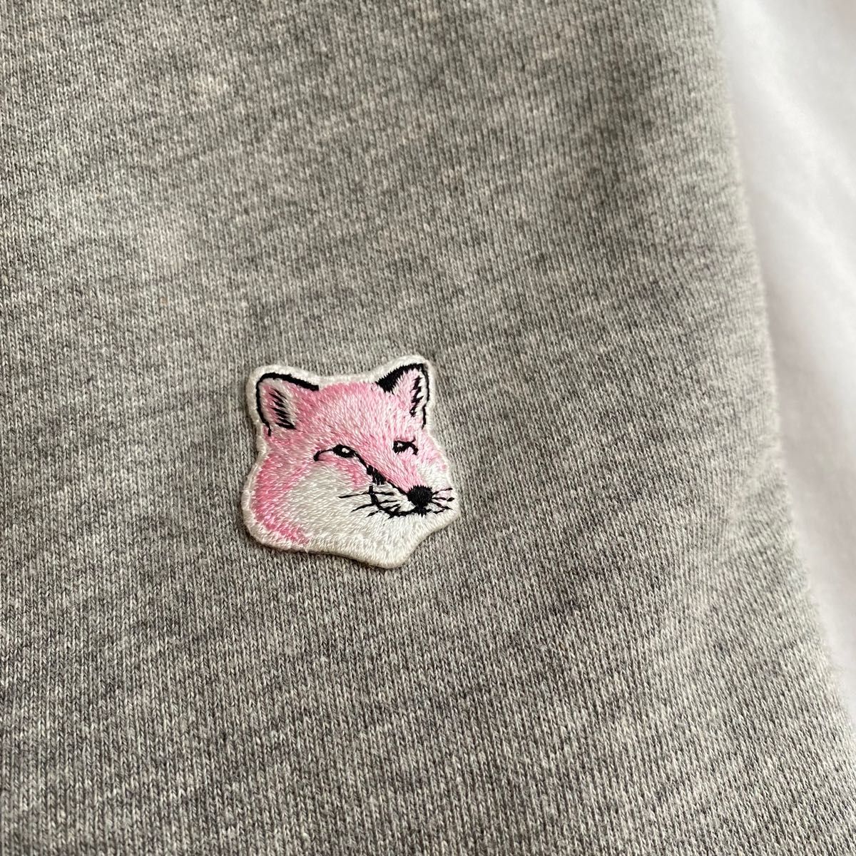 正規品】MAISON KITSUNE メゾンキツネ グレー ピンク トレーナー