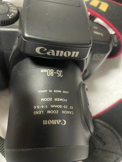 Cannon　キャノン　EOS700 QD　35mm　フォーカルプレーン　シャッター式一眼レフカメラ　電動ズーム式のパワーズームEF35-80mm F4-5.6装備_画像5
