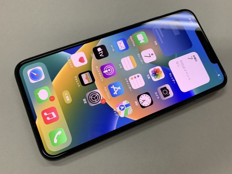 高価値 SIMフリー DG038 iPhone11ProMax ロックOFF ジャンク 64GB