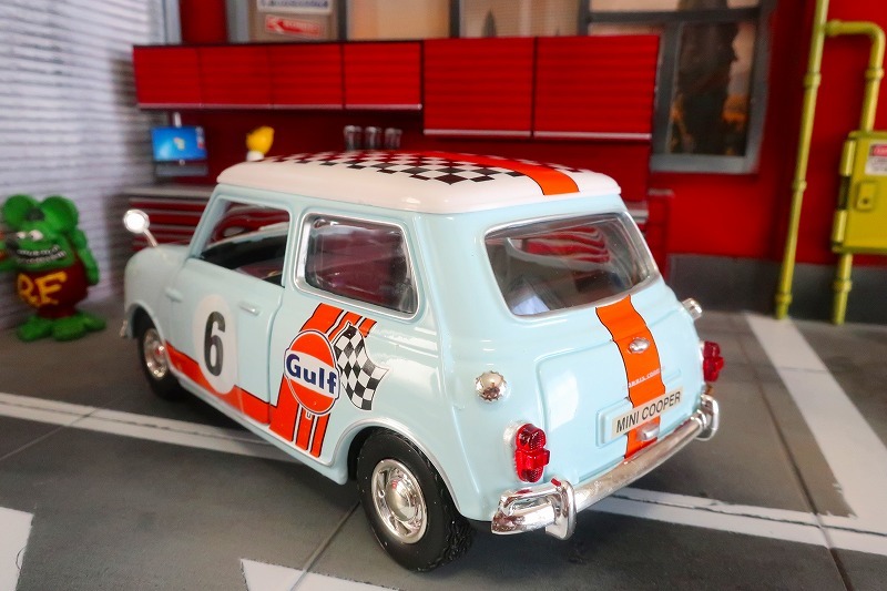  очень редкий *1/18 Mini Cooper GULF цвет редкость цвет литье под давлением машина 