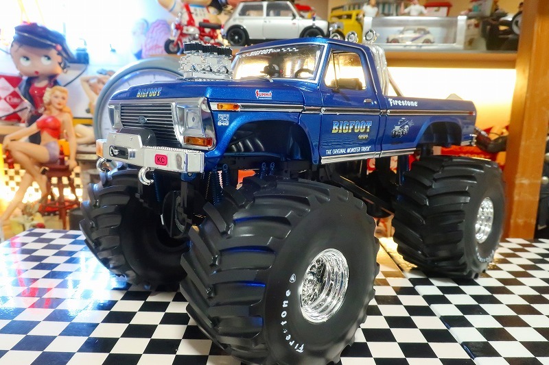 . rare *1/18 Monster Truck FIRESTONE big foot 1974 Ford F-250 Monster Truck