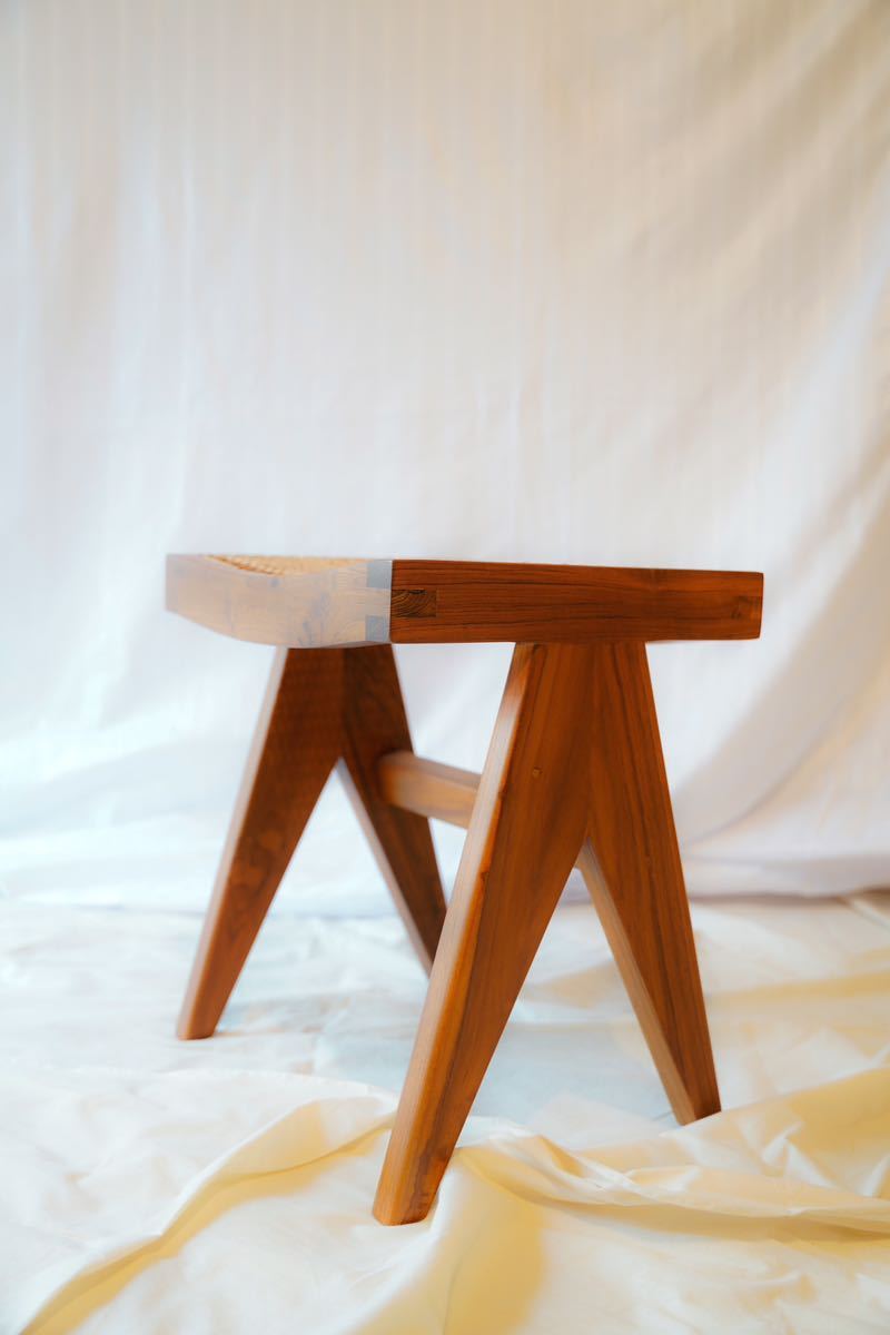 Pierre Jeanneret | ピエール・ジャンヌレ | スツール www.anac-mali.org