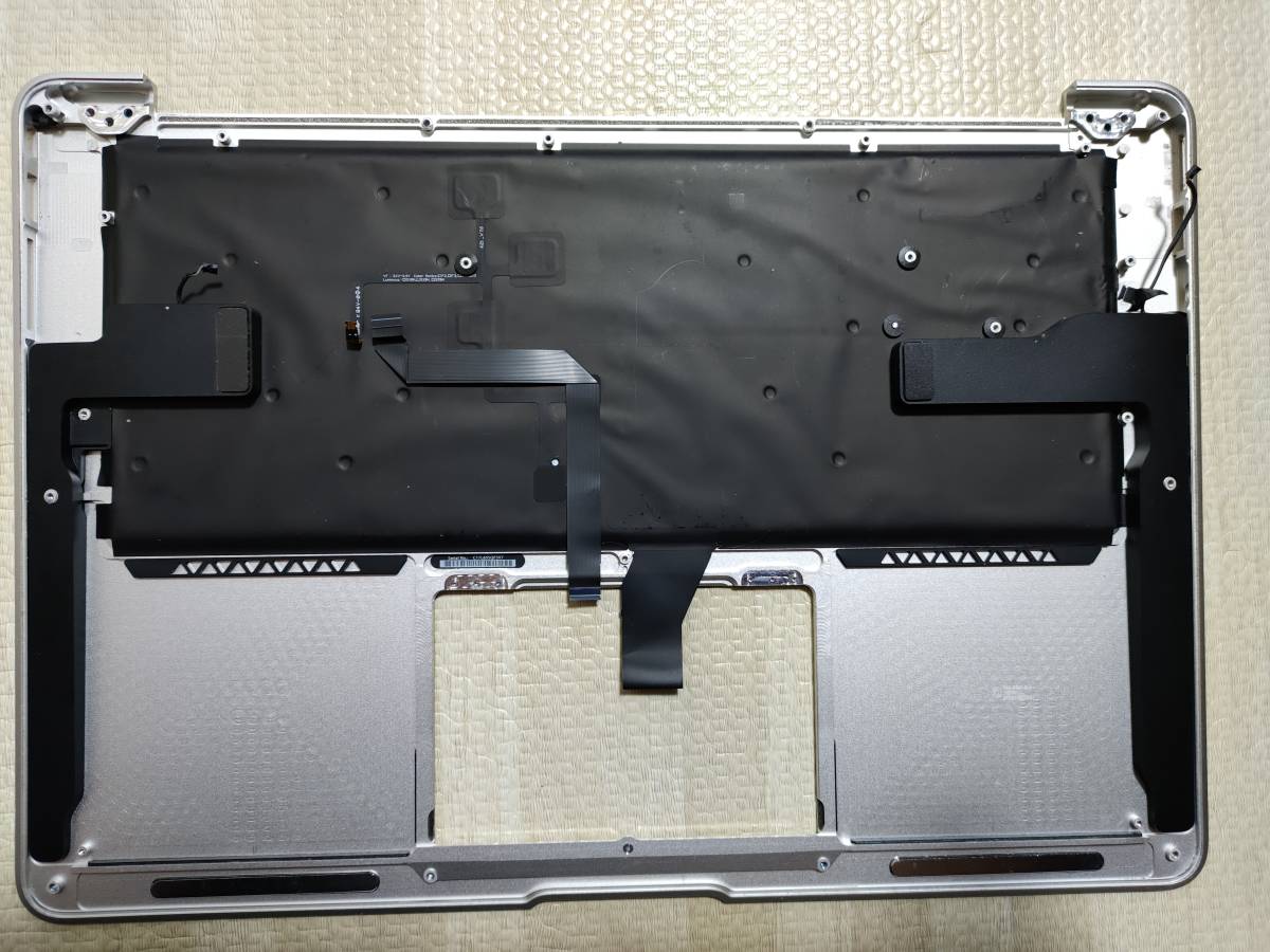 ★美品★Macbook Air 2013、2014、2015　13インチA1466用キートップ　フランス配列（AZERTY）　動作確認済み トラックパッド無し