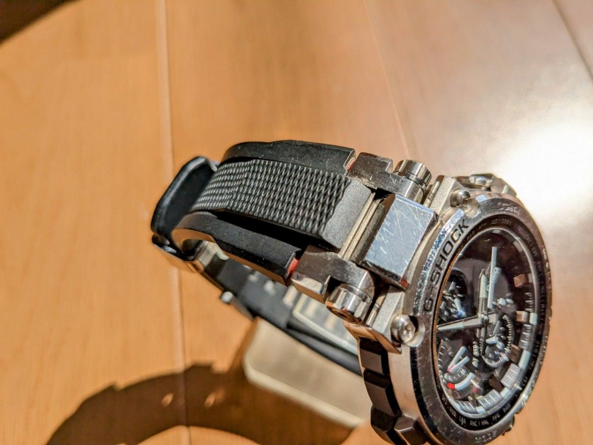 CASIO G-SHOCK MT-G Bluetooth 電波ソーラー 腕時計 MTG-B1000 CASIO G-SHOCK MT-G Bluetooth 電波ソーラー 腕時計 MTG-B1000