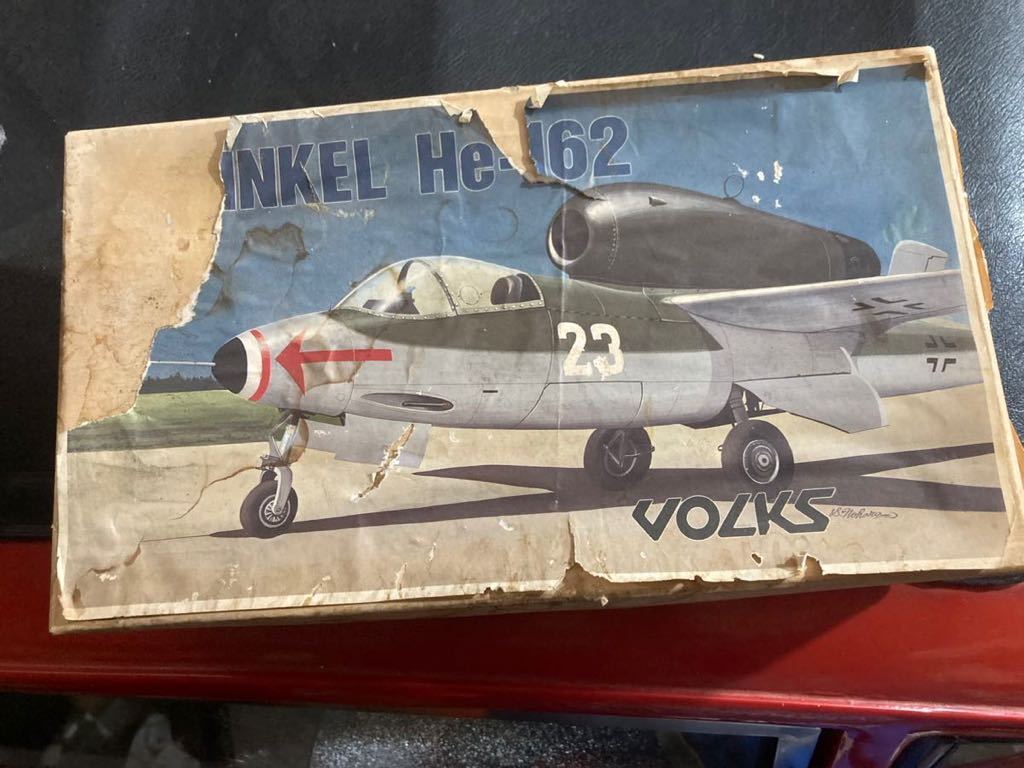 PL225 未組立 VOLKS 1/48 HEINKEL He-162 サラマンダー ガレージキット ドイツ空軍 レジン当時物造形村ガレキレジン_画像1