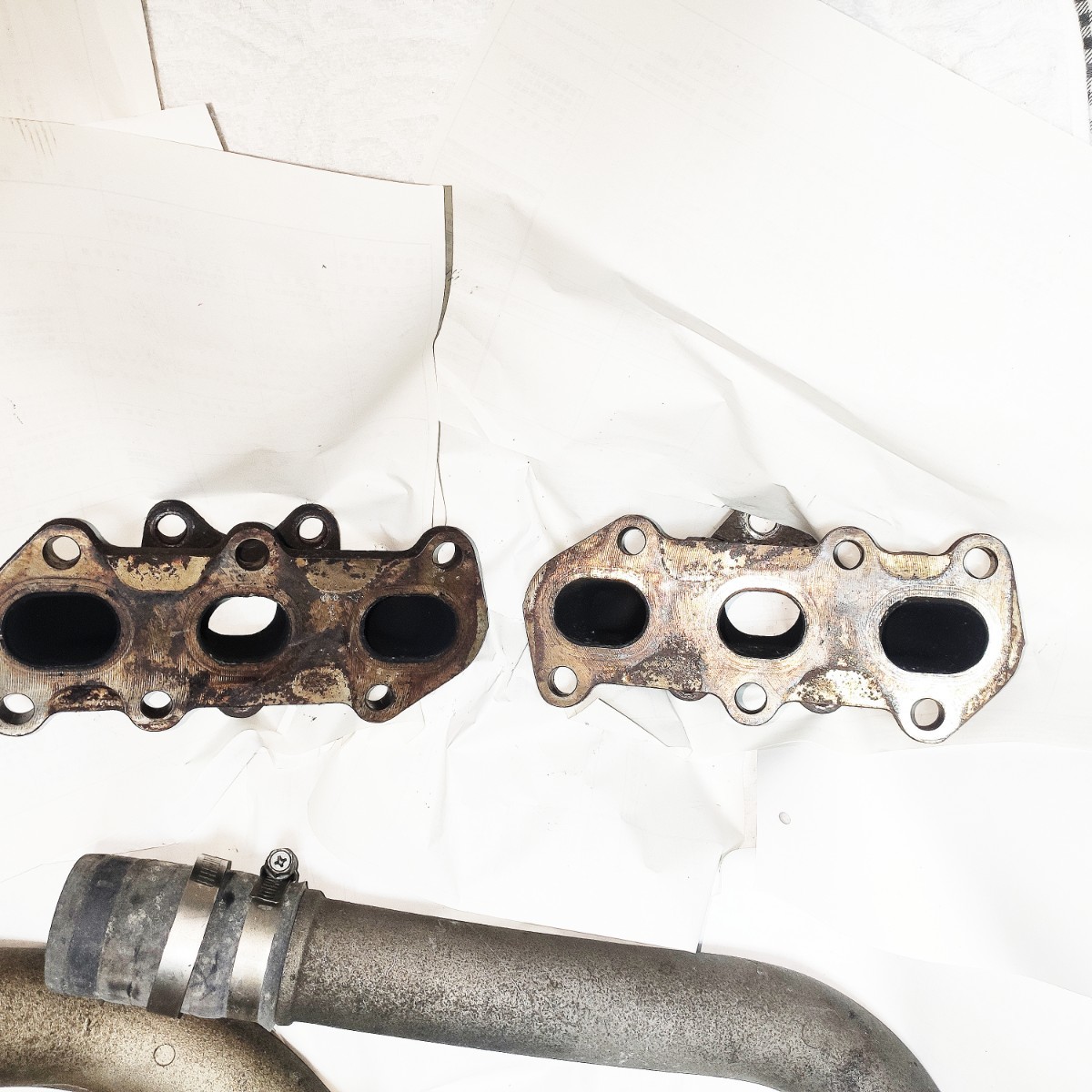 送料込み 1JZ-GTE TWINTURBO エンジンパーツ エキマニ バルブ-
