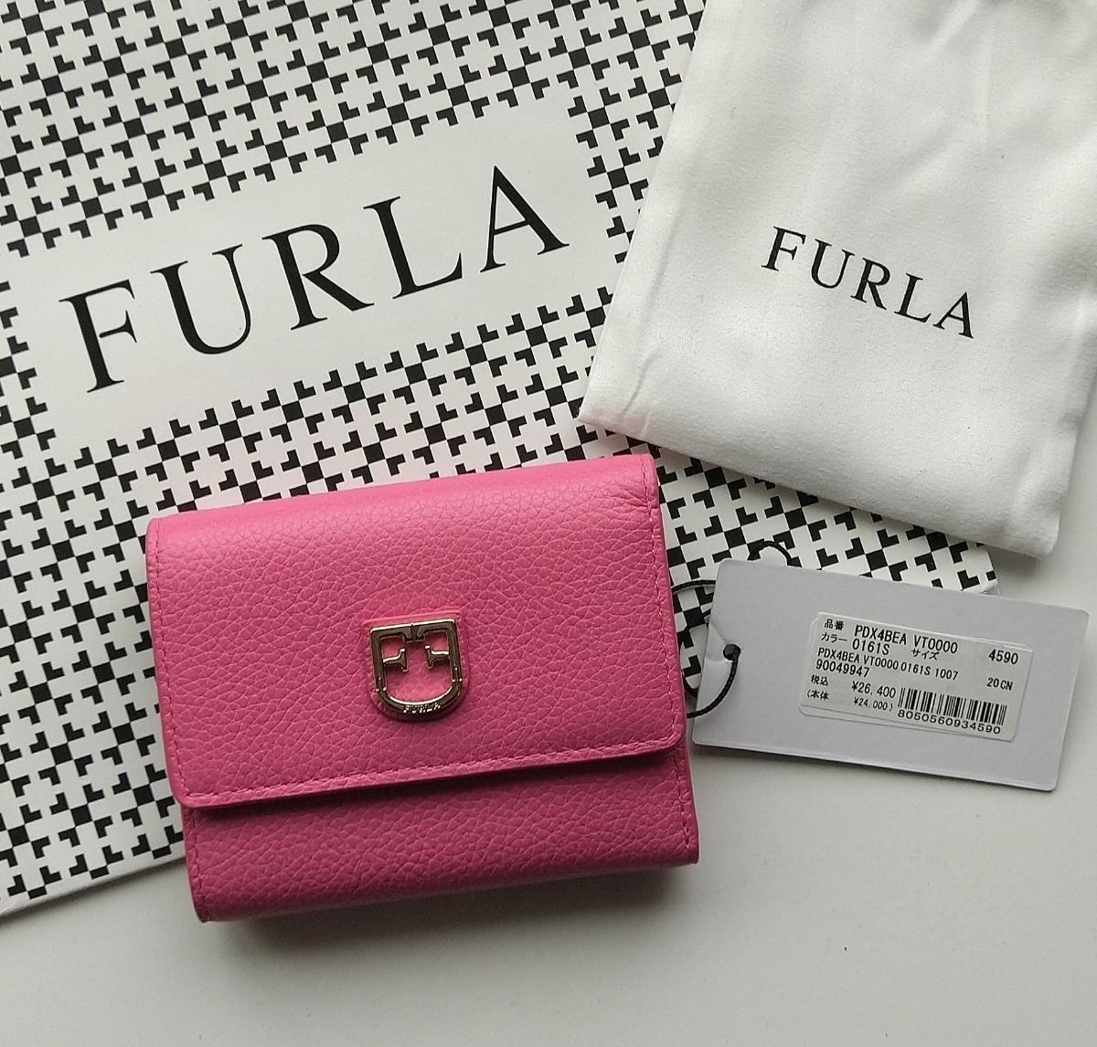 新品】 FURLA BABYLON 二つ折り財布 新作 ピンク｜Yahoo!フリマ（旧