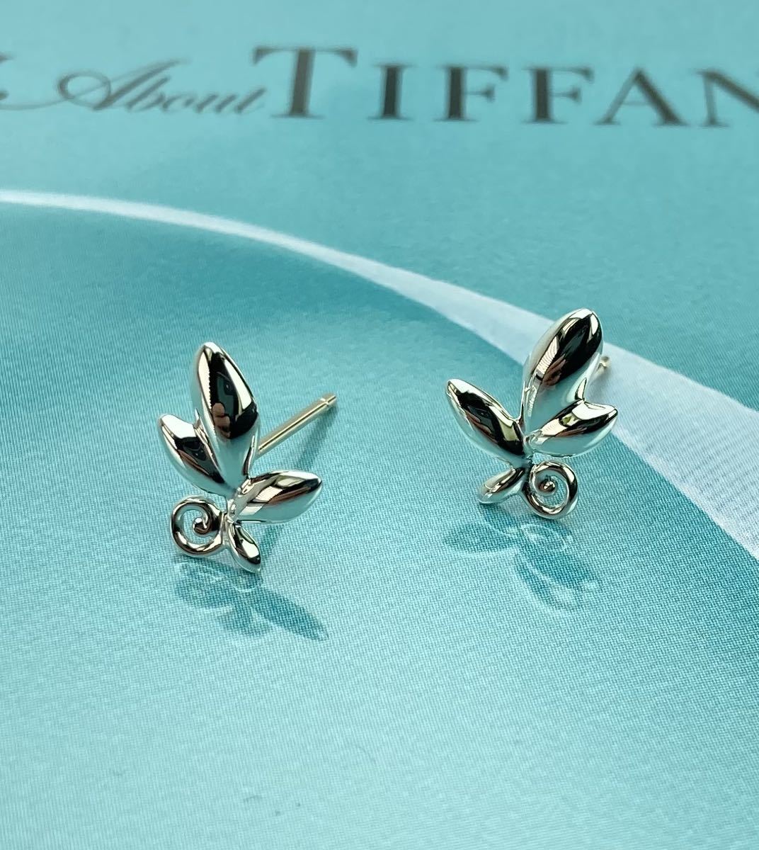 Tiffany＆Co. ティファニー オリーブ リーフ スタッド ピアス 925