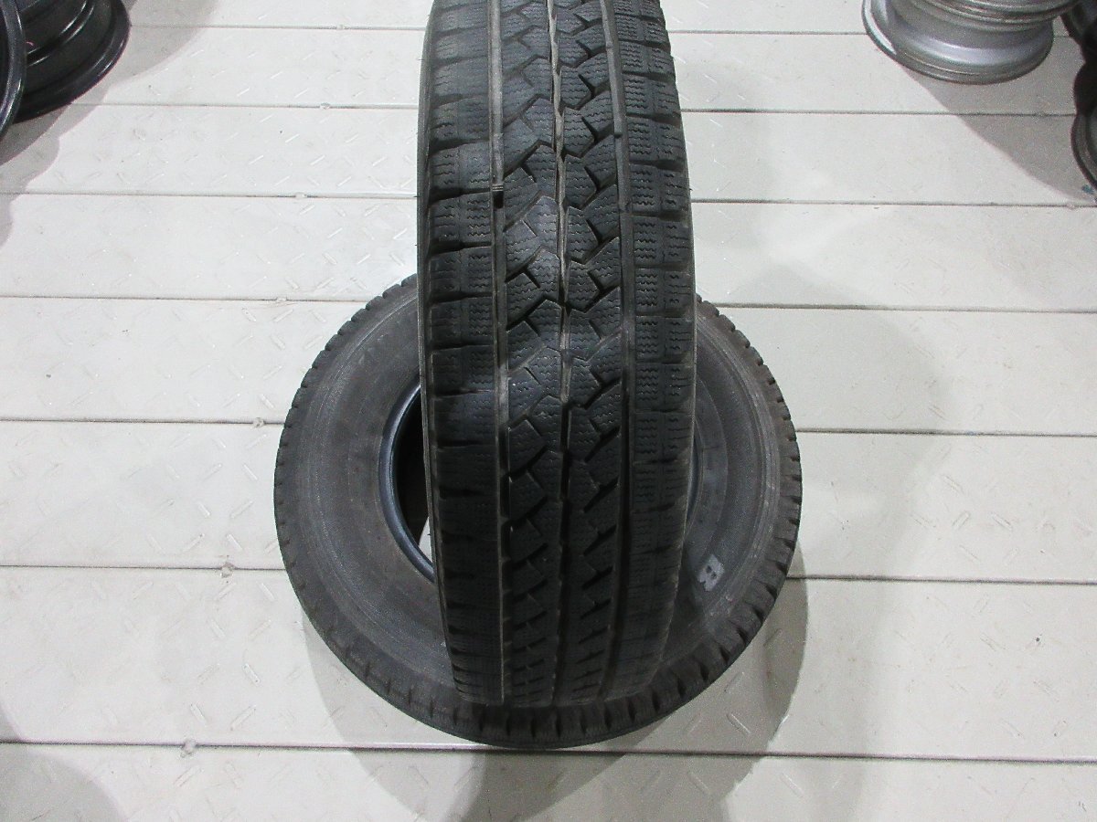 ● 13インチ / スタッドレスタイヤ / ブリヂストン ブリザックVL1 / 165R13 LT 6PR / 2本 / 中古 / 2019年_画像1