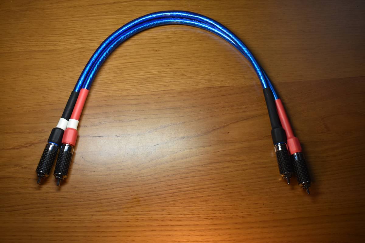 ★16K・BLUE【銀メッキOCC単線・7対14芯・4重シールド・ロジウムメッキカーボンファイバーコレットチャック式・RCAケーブル(50cmペア)