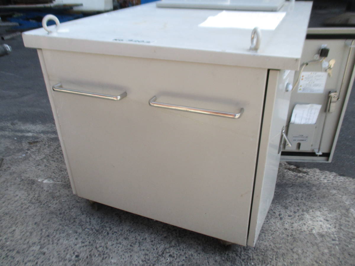 Yahoo!オークション - 油谷 №3202 発電機 三 Yahoo!オークション - 油谷 №3202 発電機 三
