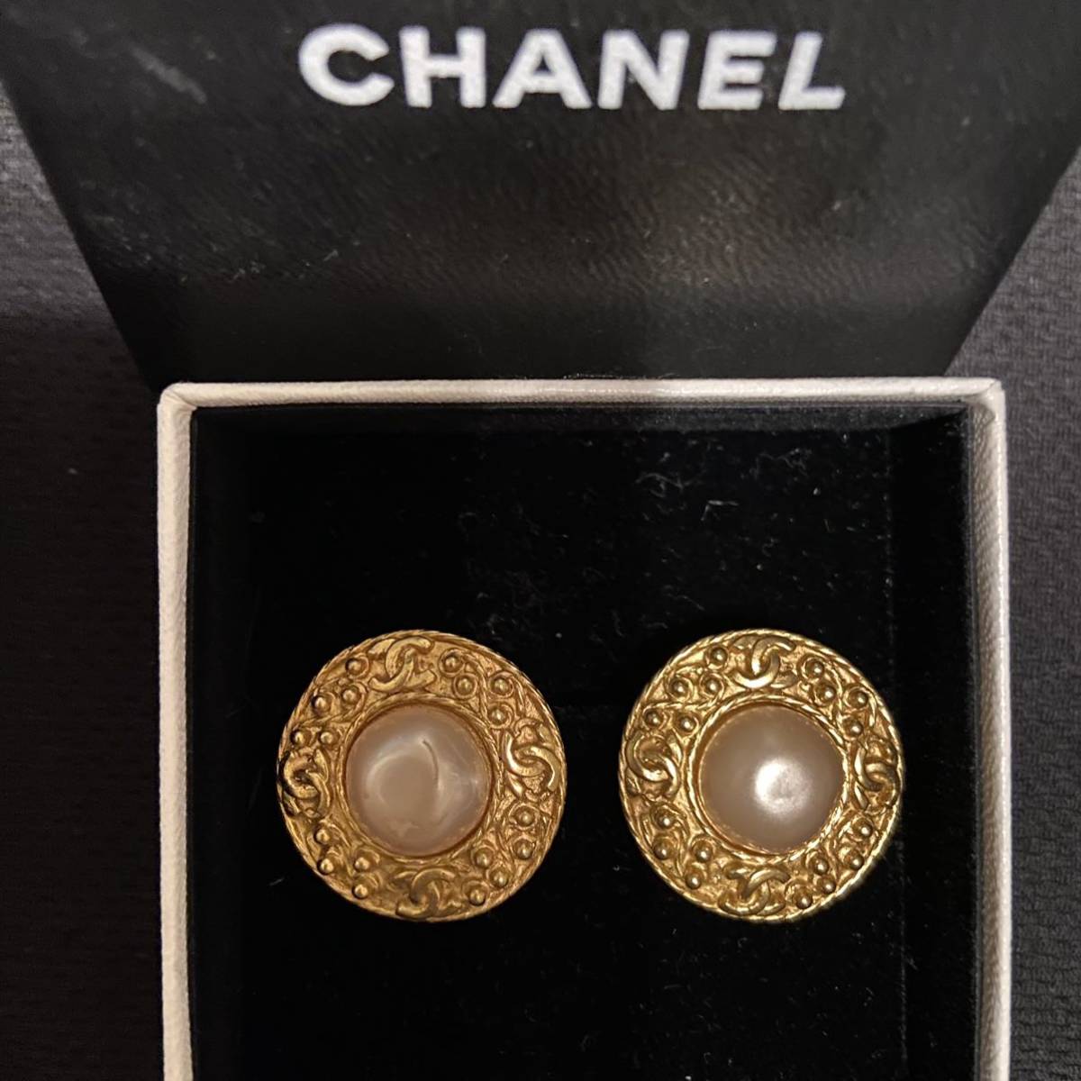 専門ショップ CHANEL CHANELシャネルパールモチーフイヤリング 美品