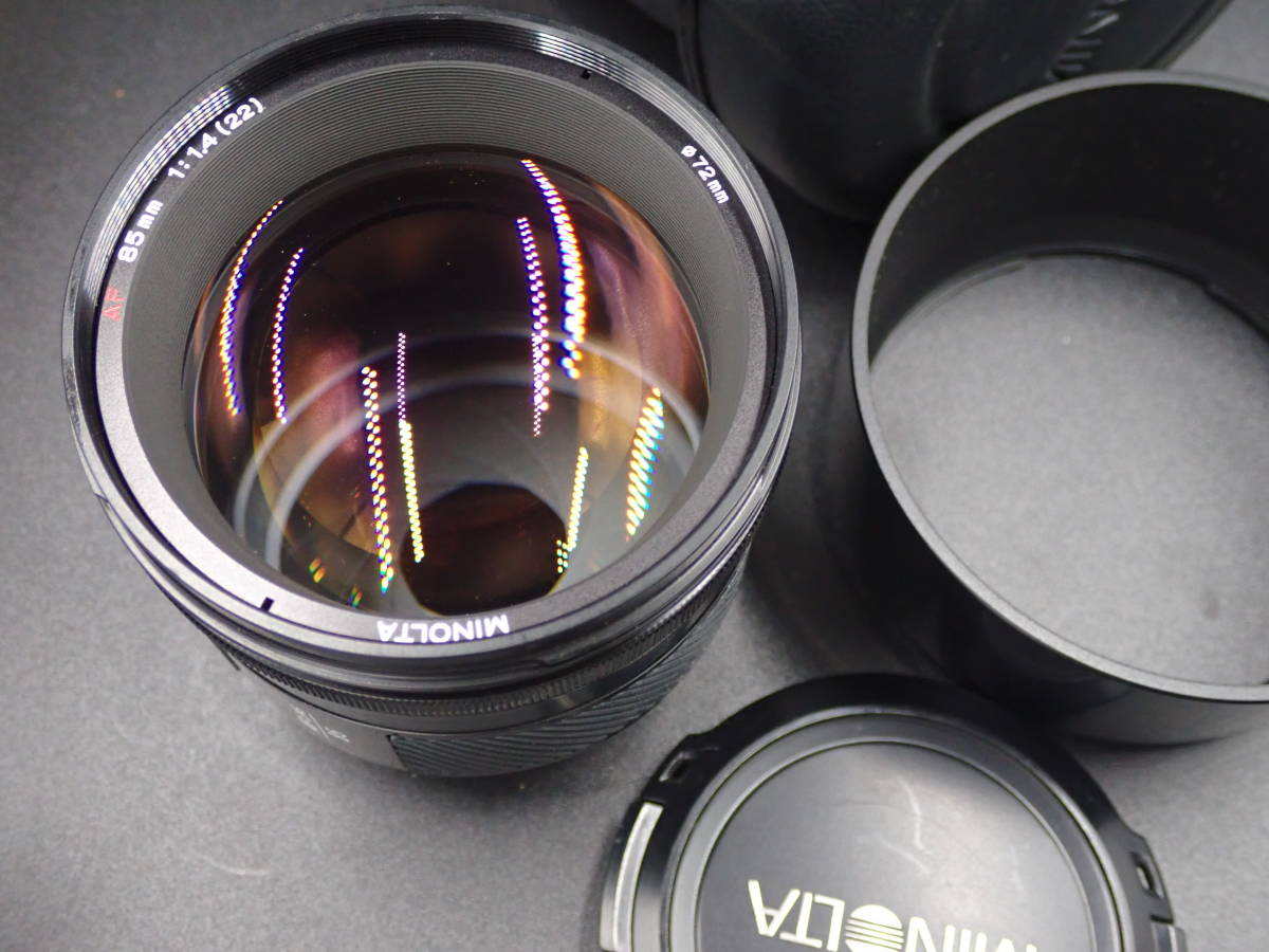 大口径 Minolta AF 85mm f1.4 フード付きレンズ www.alphabet.school