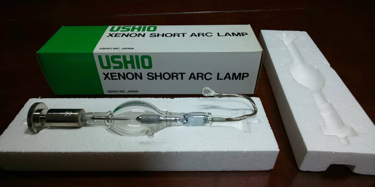 クセノンランプ USHIO UXL―555-