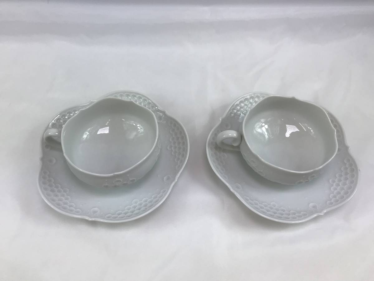 ☆美品【MEISSEN】 マイセン ホワイトレリーフ ティーカップ＆ソーサー 2客 #180307-552_画像2