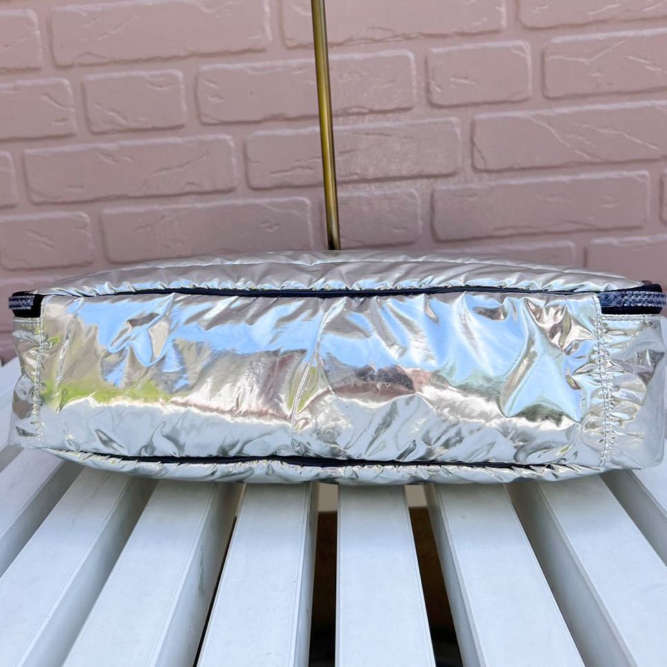 美中古 本物 非売品 MONCLER RIMOWA 現行コラボ 付属品 大容量ポーチ