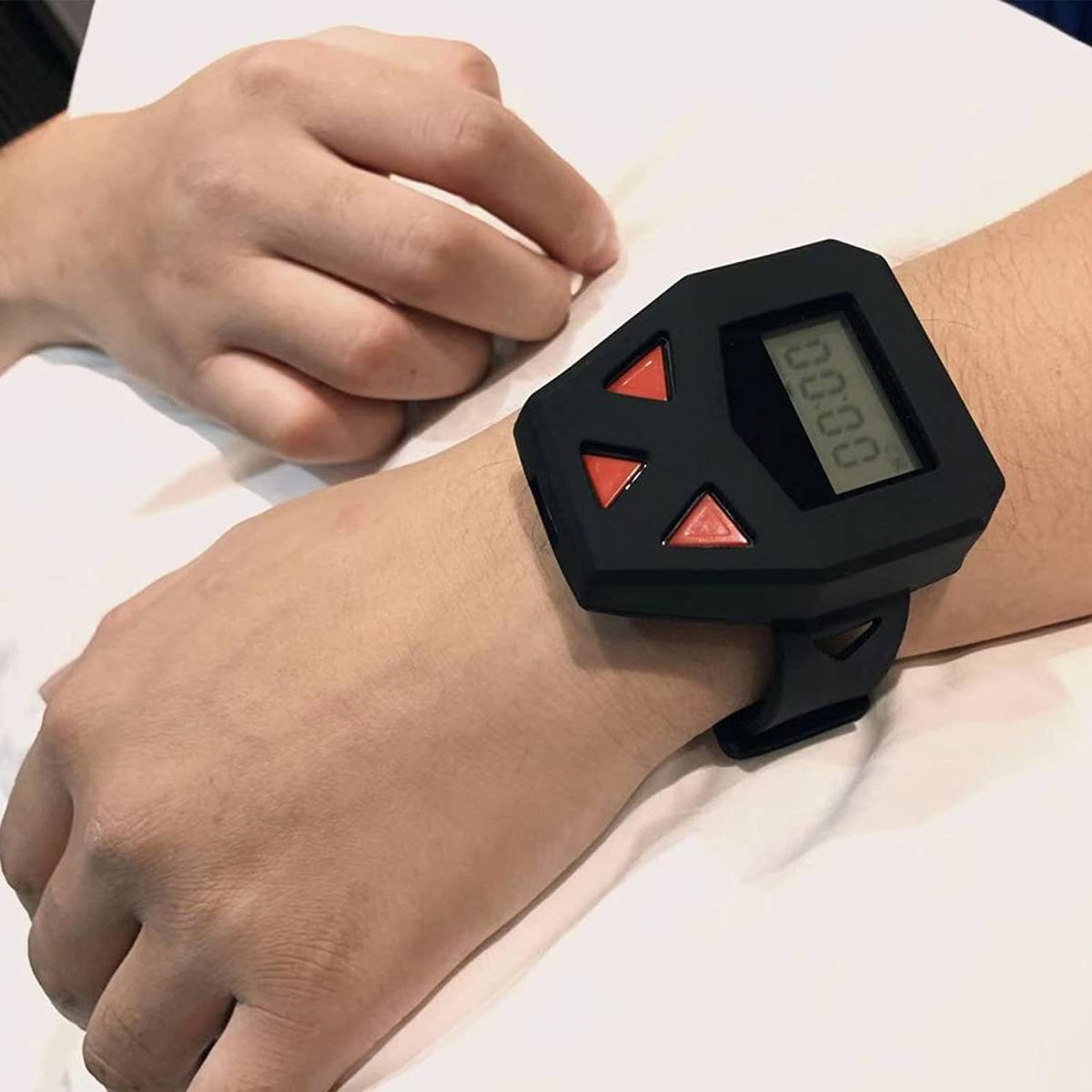電撃目覚まし時計のリストバンド 絶対起きれる目覚まし時計 (黒)