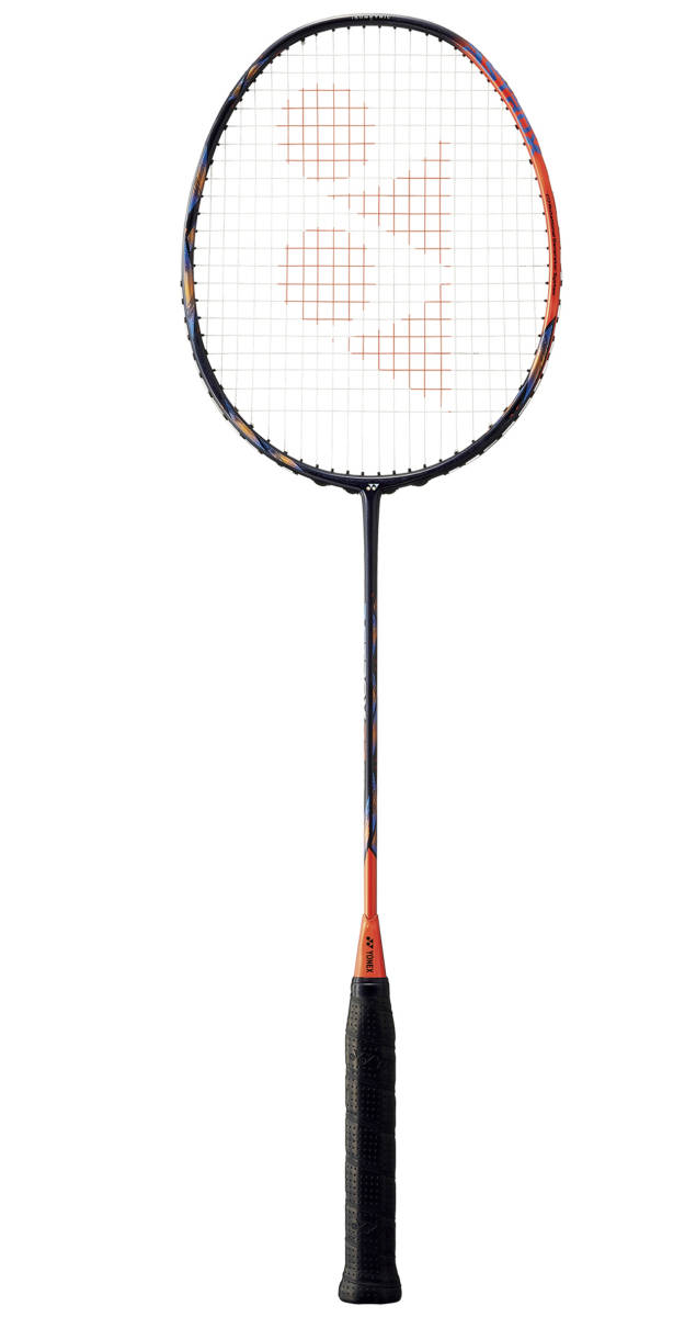 ☆ 新発売・新品未使用・YONEX アストロクス 77 PRO(4U5)2本出品
