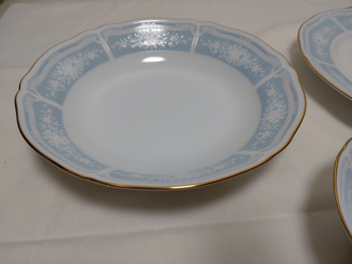 未使用】Noritake ノリタケ おしゃれ食器 (2人用)ホームセット4 未使用】Noritake ノリタケ おしゃれ食器 (2人用)ホームセット4