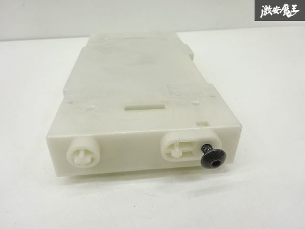  with guarantee Nissan original C26 FC26 Serena A/C air conditioner computer control unit CPU stay attaching .27760-1VB1A actual work remove immediate payment shelves 7-3-B