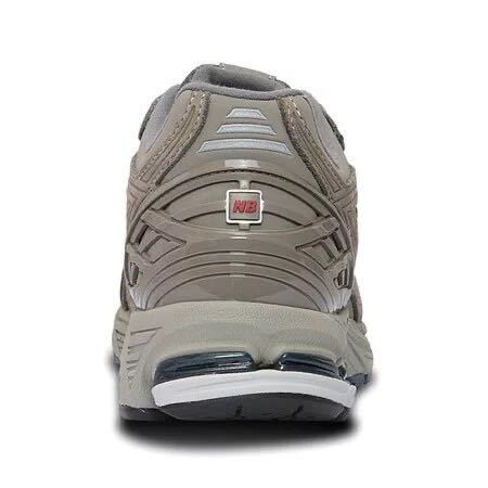 新品、箱付き】ニューバランス New Balance M1906RB 26.5cm 長谷川昭雄