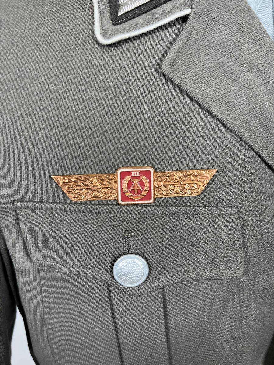 実物 東ドイツ 東ドイツ軍 東ドイツ陸軍 通信将校 制服セット 実物 東ドイツ 東ドイツ軍 東ドイツ陸軍 通信将校 制服セット