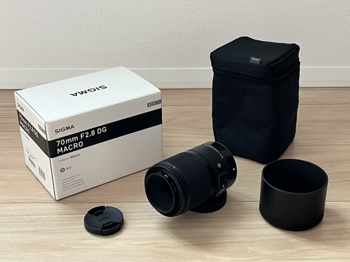 新品同様 sigma 70mm f2.8 DG macro シグマ マクロ Canon EFマウント