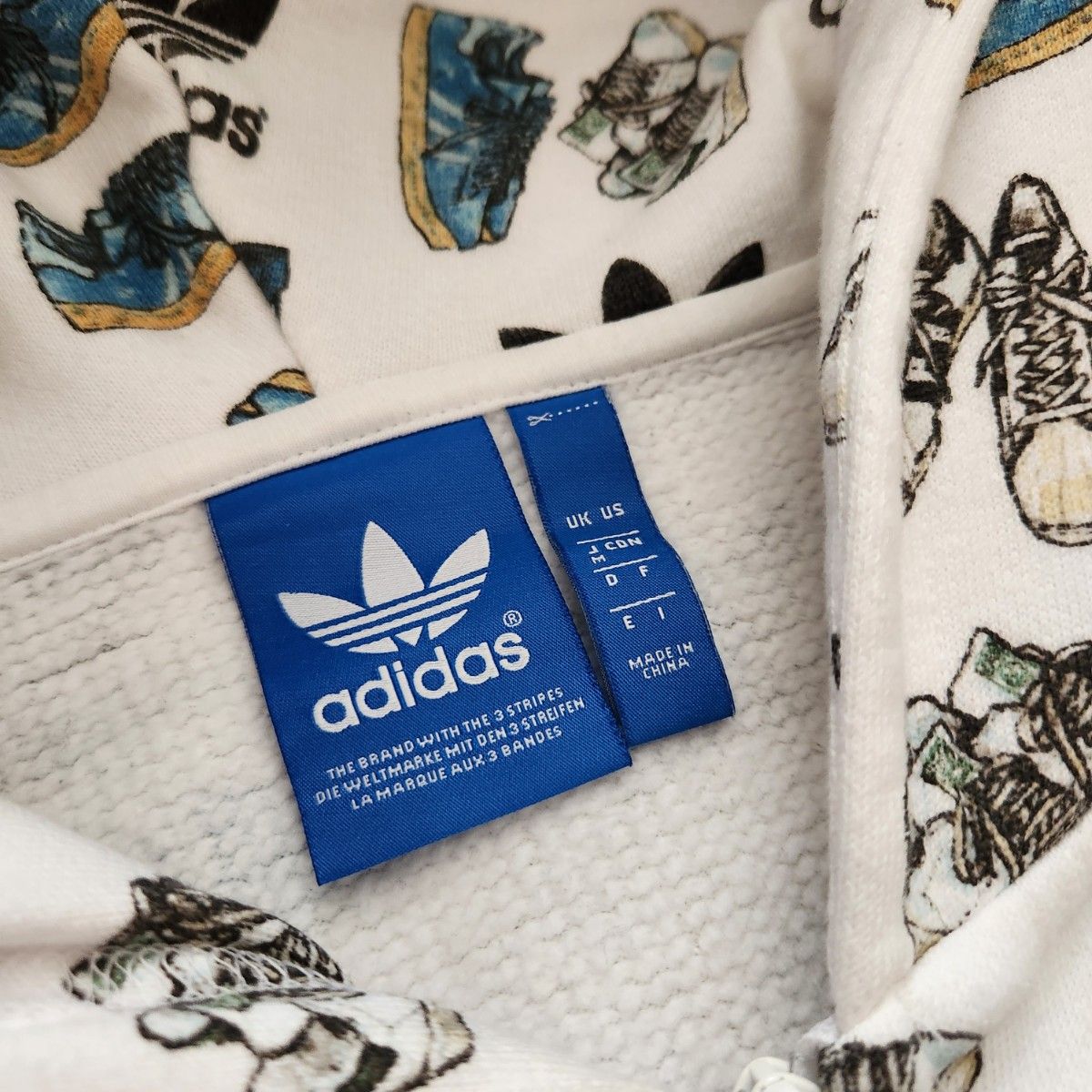 アディダスオリジナルス　adidasoriginals　NIGO　ニゴー　スニーカー柄　パーカー　フーディー　メンズM ジップ