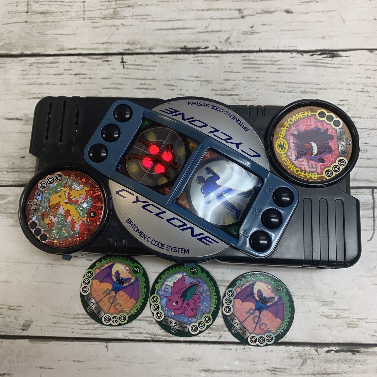 ポケットモンスター バトメン Cコード 【1BOX】1袋5枚入×15セット Yahoo!オークション - TOMY CYCLONE BATOMEN C-CODE SYSTEM 1996