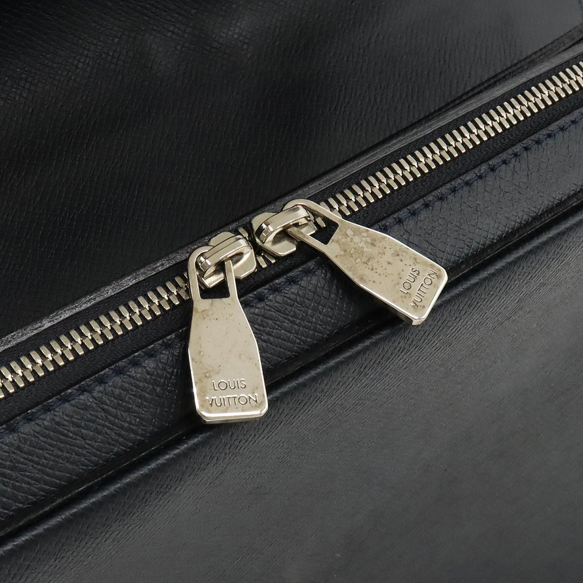 LOUIS VUITTON ルイ ヴィトン タイガ ヴァシリPM 書類カバン ビジネス