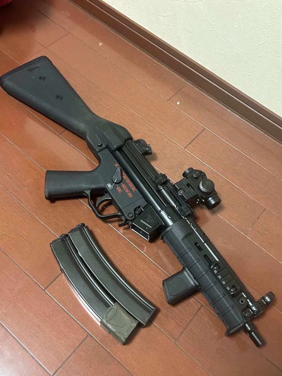 次世代MP5 マグプルカスタム|Yahoo!フリマ(旧PayPayフリマ) 次世代MP5 マグプルカスタム|Yahoo!フリマ(旧PayPayフリマ)