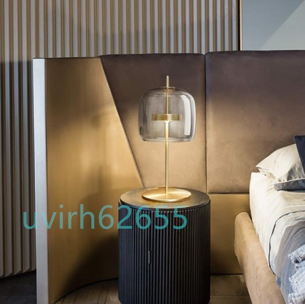 美品デザインインテリア　ナイトスタンド　　デザインランプ　間接照明　テーブルライト　ランプ　　スモーク_画像3