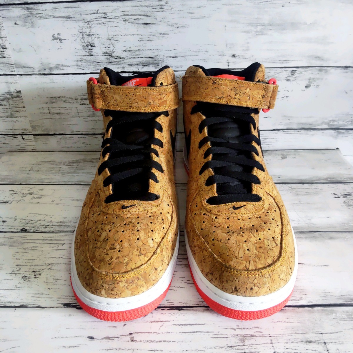 NIKE》 AIR FORCE 1 MID 07 CORK 入手困難-