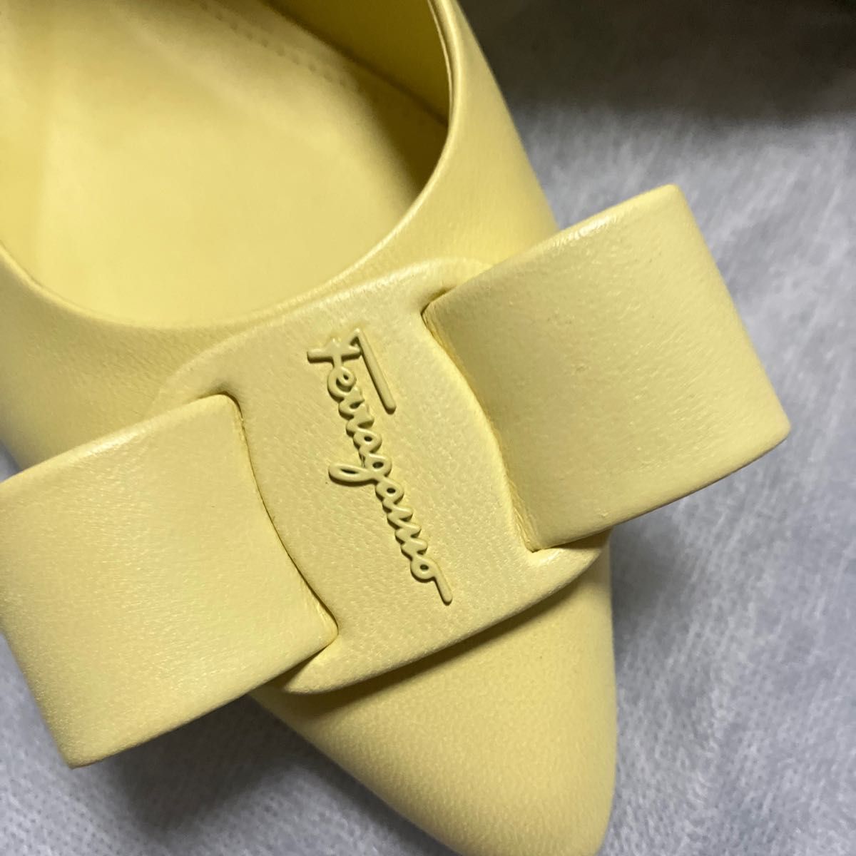 新品Salvatore Ferragamo フェラガモ　パンプス