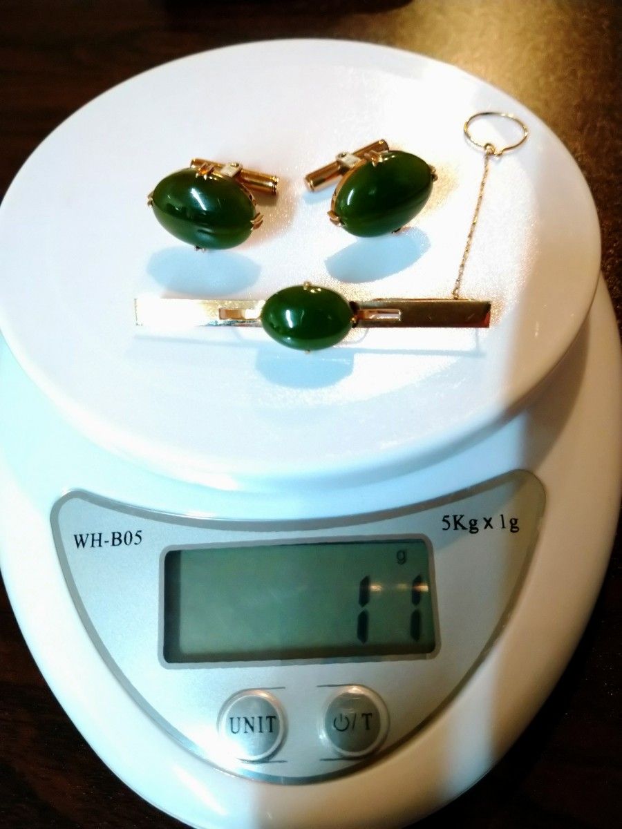 美品 18K 18金 天然石 翡翠? カフス タイピン セット ケース付き