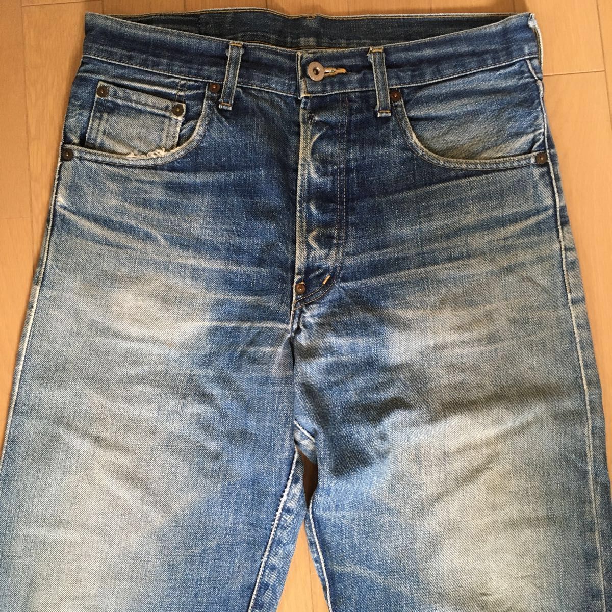 W32 リーバイス Levi's 701-XX デニム ジーンズ 日本製 鬼ヒゲ ハチノス 赤耳 BIG E リペア有