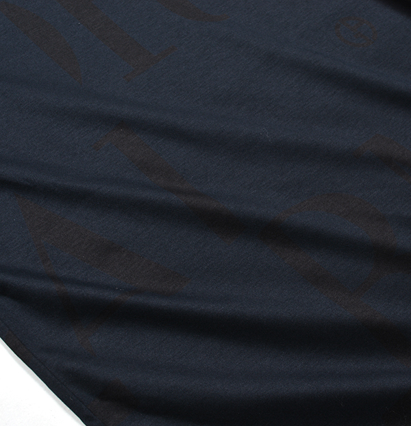 新品8.8万 GIORGIO ARMANI ジョルジオ アルマーニ 「濃紺 46 Mサイズ」高級感漂う!大人ラグジュアリー Tシャツ メンズ (イタリア製)_画像4
