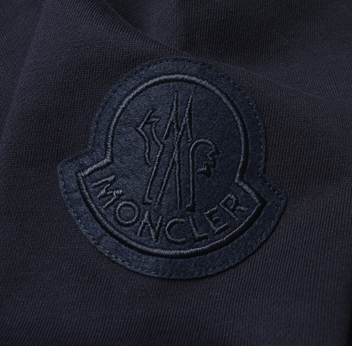 新品8.8万 MONCLER (XS) (日本のSサイズ相当) モンクレール ビックロゴデザイン！スウェットシャツ ブルゾン ネイビー (メンズ)_画像4