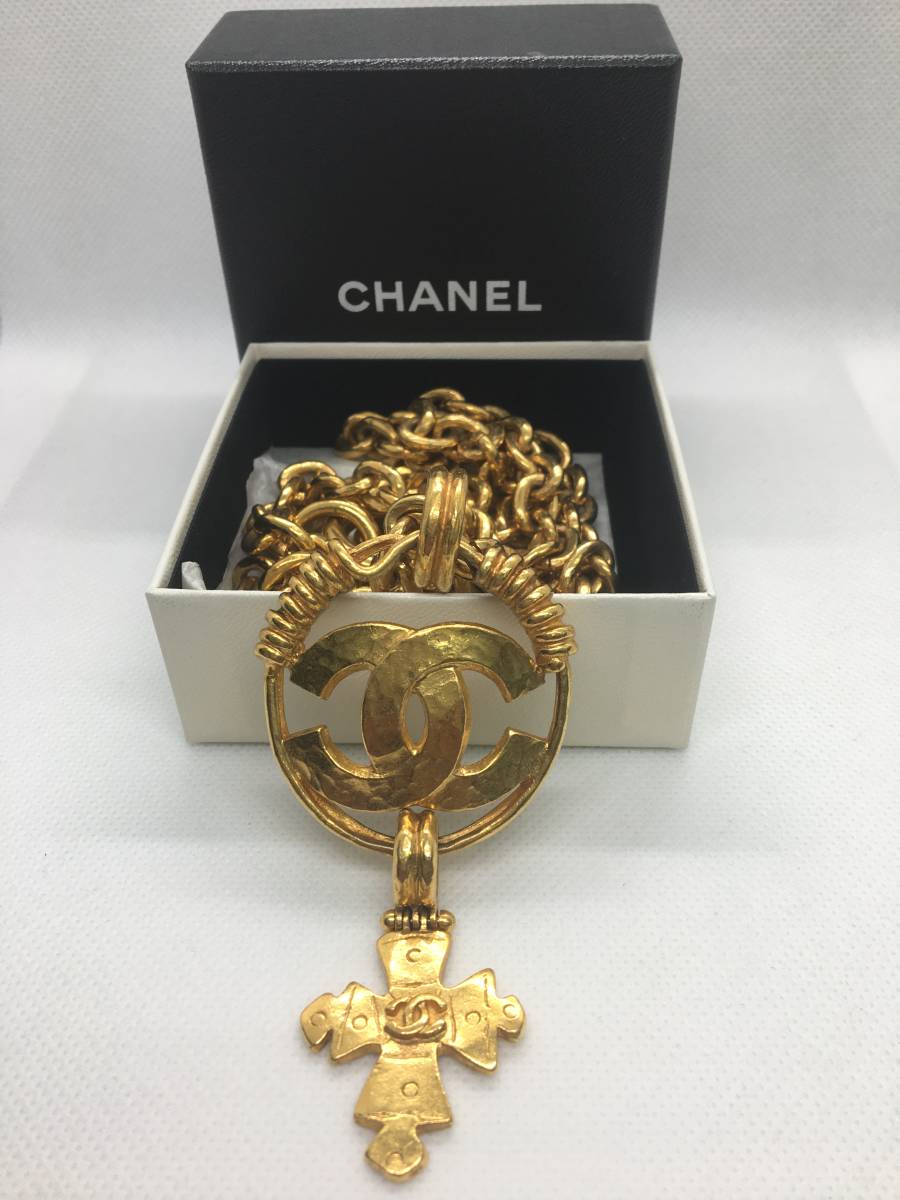 独特な店 39350 シャネル CHANEL 94P ココ スイング クロス ネックレス