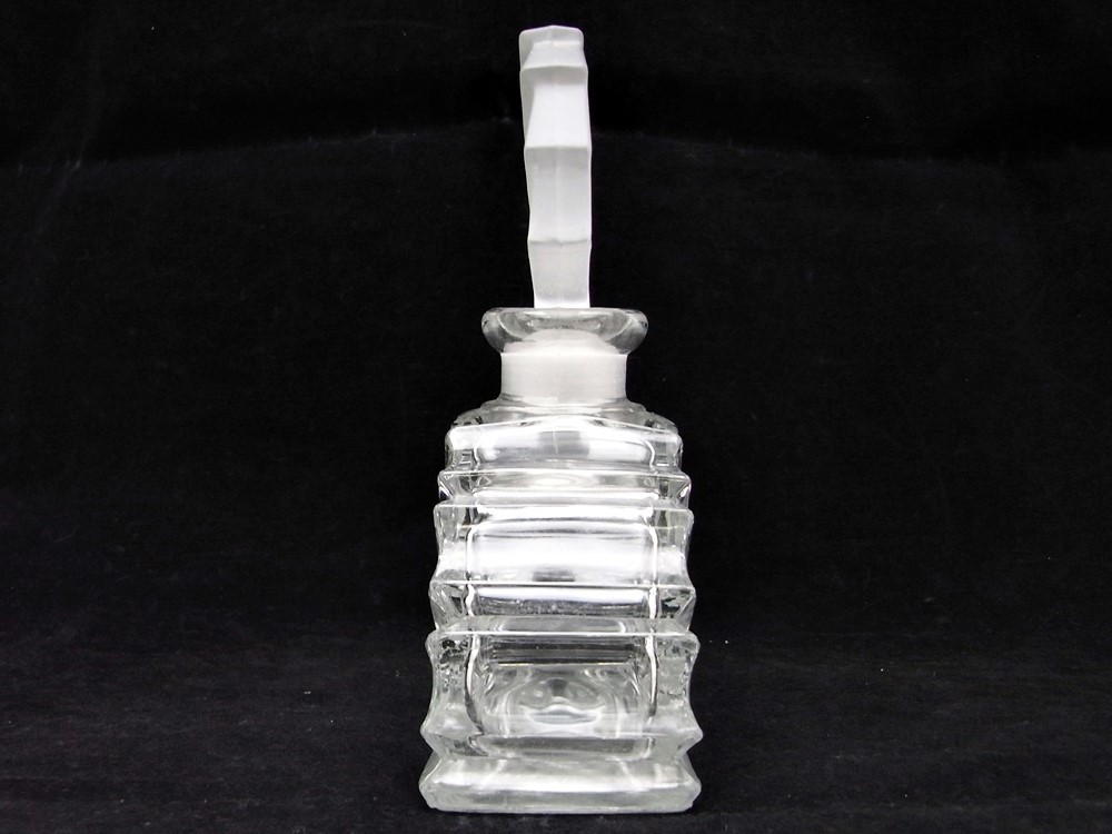 23-H-265　ドイツ製　リードクリスタル　香水瓶　クリスタルボトル　キャップ式　保管品　輸入雑貨　デッドストック_画像4