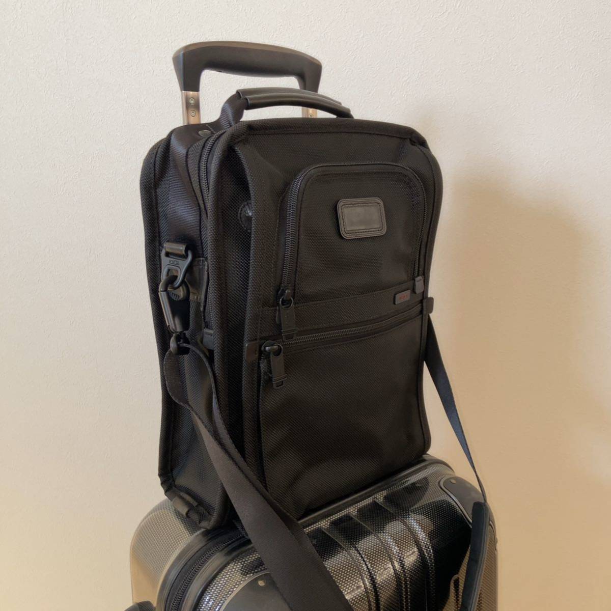 送料込 TUMI 22101DH ショルダーバッグ トゥミ | noonanwaste.com