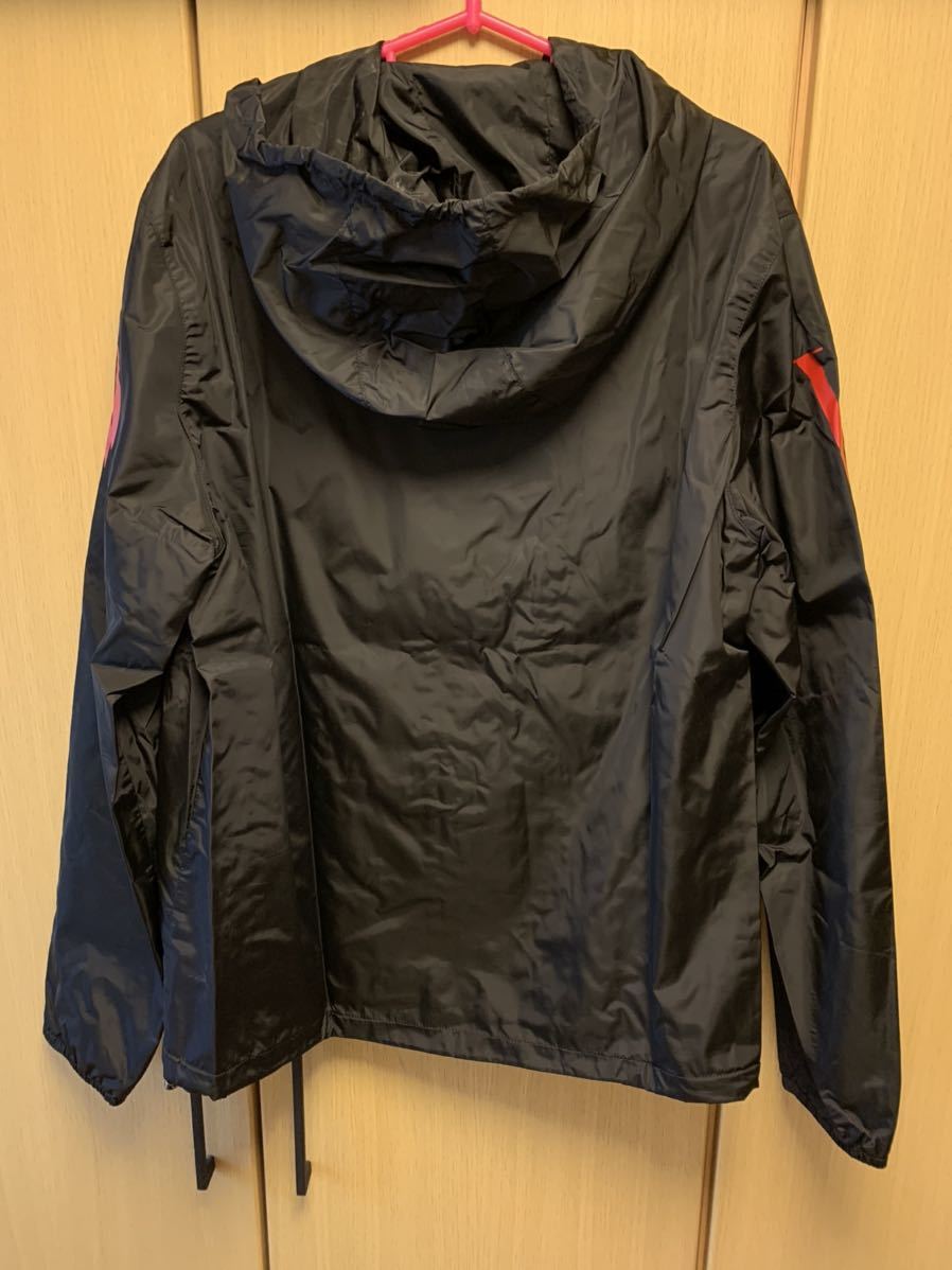 海外輸入】 正規 グラフィティロゴ VALENTINO ヴァレンティノ