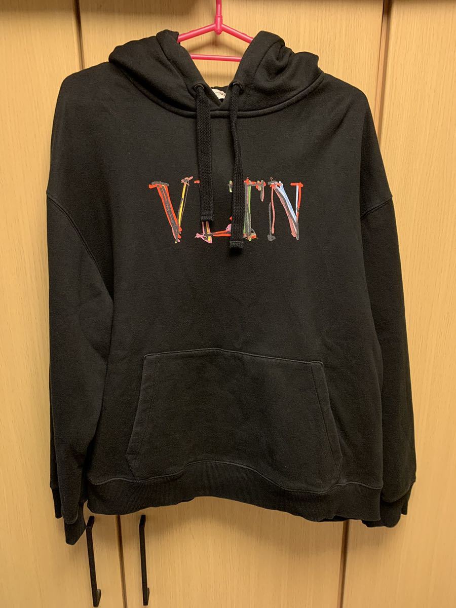 正規 21AW VALENTINO VLTN ヴァレンティノ マルチカラー 手書き グラフィティ ロゴ プルオーバー フーディー パーカー 黒 S VV3MF15P74Q_画像1